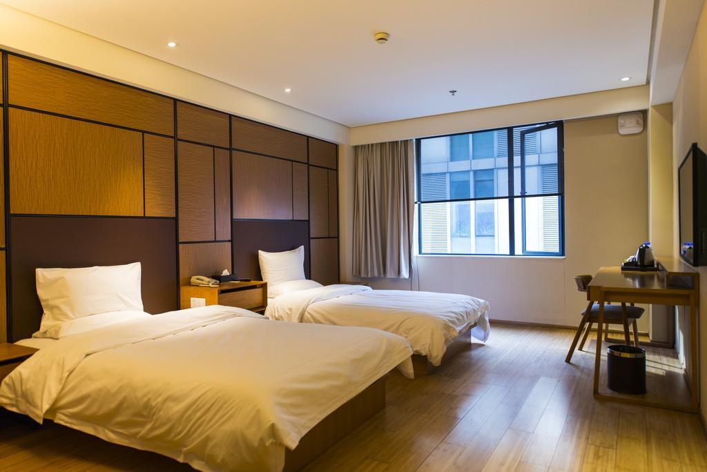 Ji Hotel Shanghai Lujiazui Exterior photo